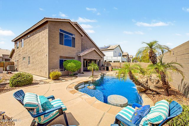 711 N PHEASANT Drive, Gilbert, AZ 85234