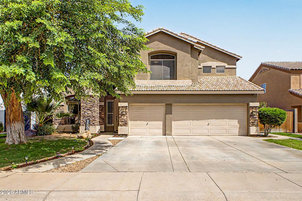 711 N PHEASANT Drive, Gilbert, AZ 85234 — photo 2