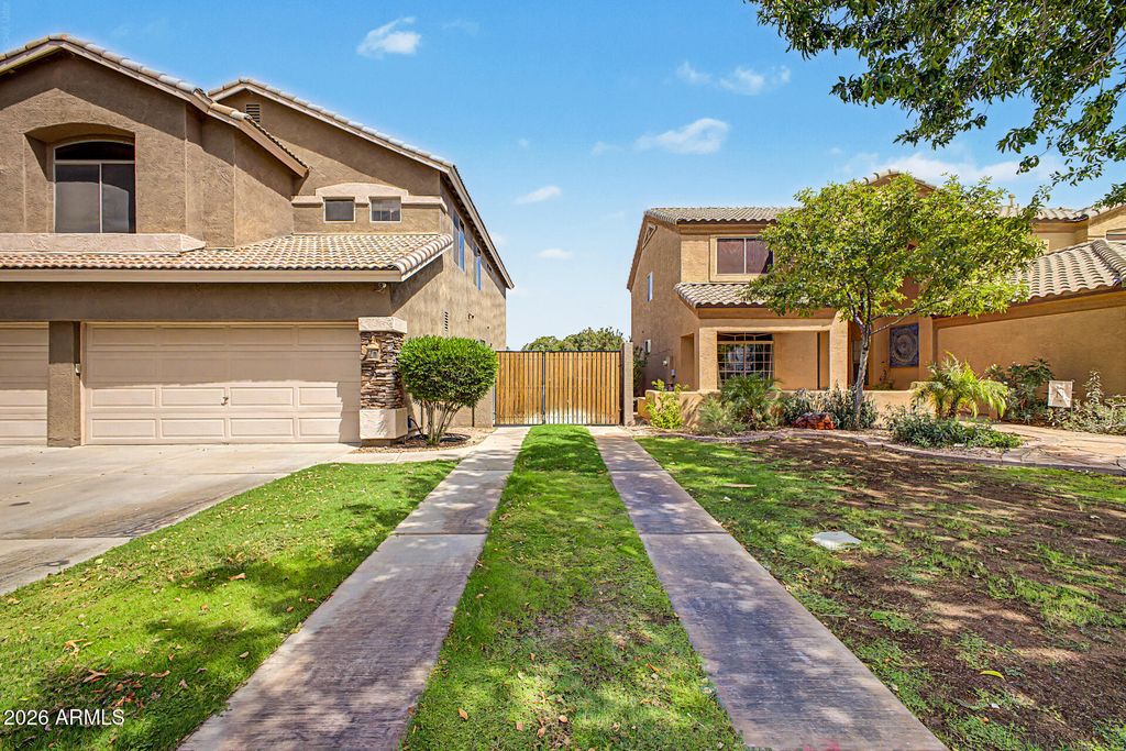 711 N PHEASANT Drive, Gilbert, AZ 85234 — photo 4