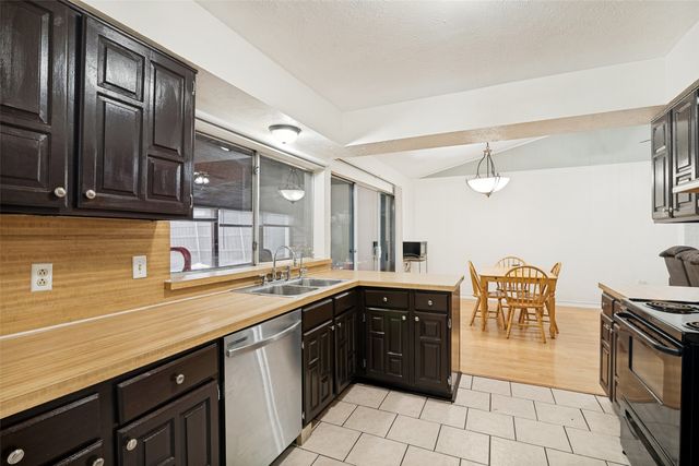 1102 Alexandria Avenue, Garland, TX 75040