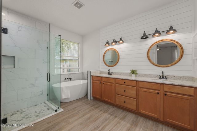 2028 TRAILING PINES Way, Fleming Island, FL 32003
