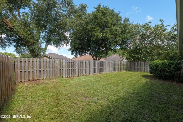 2028 TRAILING PINES Way, Fleming Island, FL 32003