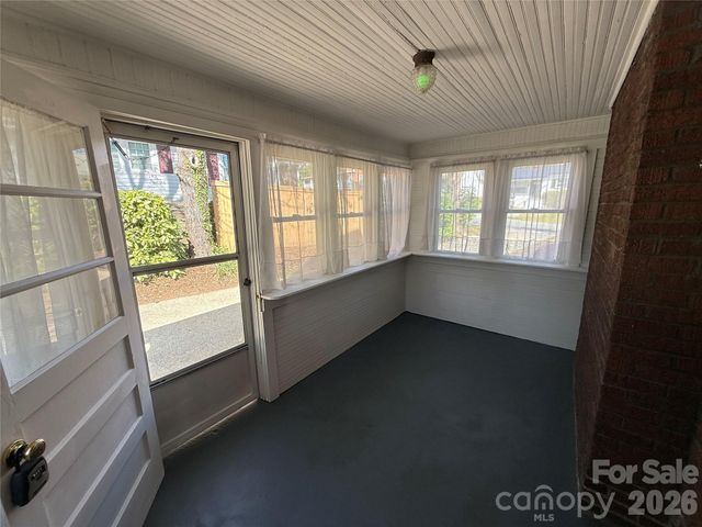 110 Lincoln Avenue, Marion, NC 28752