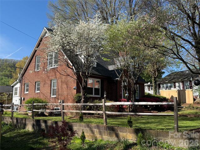 110 Lincoln Avenue, Marion, NC 28752