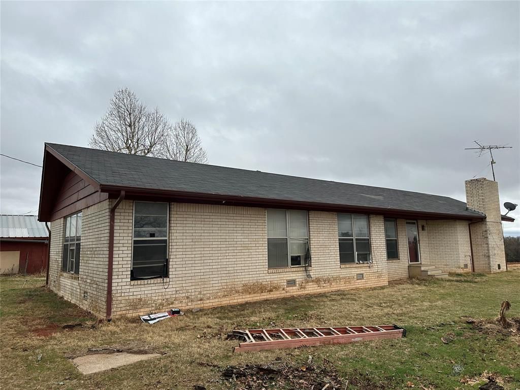 2167 County Street 2988, Blanchard, OK 73010