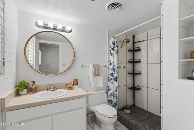 5901 N Oracle Rd Apt 24, Tucson, AZ 85704