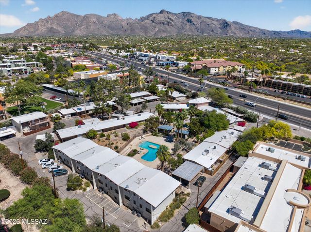 5901 N Oracle Rd Apt 24, Tucson, AZ 85704