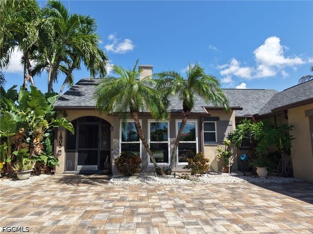 1805 Everest PKWY, Cape Coral, FL 33904