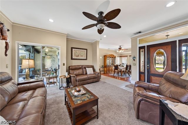 1805 Everest PKWY, Cape Coral, FL 33904