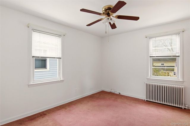 15 Geranium Avenue, Floral Park, NY 11001