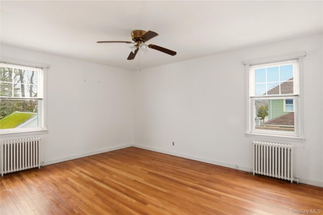 15 Geranium Avenue, Floral Park, NY 11001