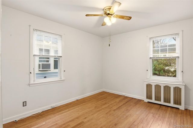 15 Geranium Avenue, Floral Park, NY 11001