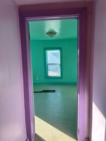 1214 Root Street, Flint, MI 48503