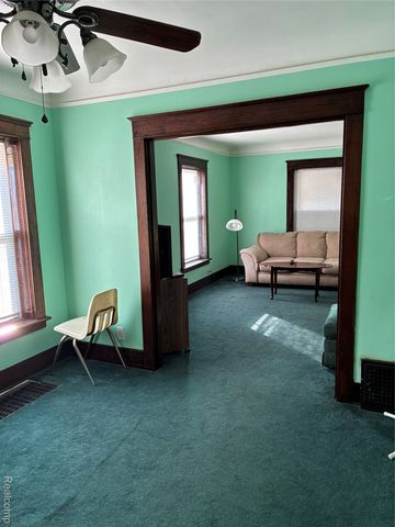 1214 Root Street, Flint, MI 48503