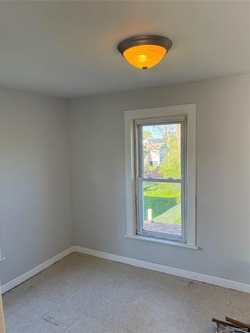 1214 Root Street, Flint, MI 48503