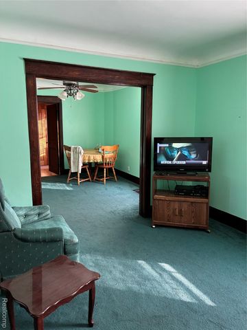 1214 Root Street, Flint, MI 48503