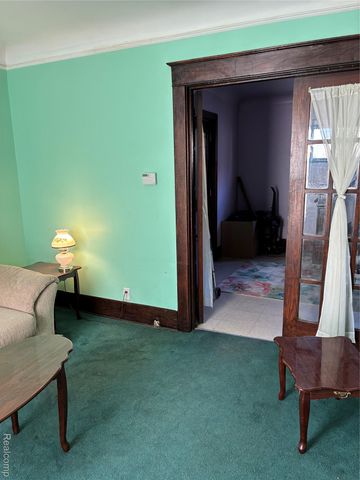 1214 Root Street, Flint, MI 48503