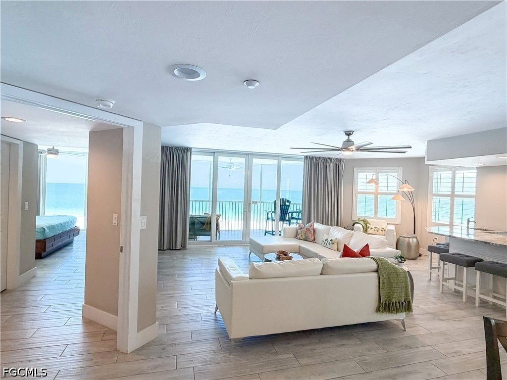 6620 Estero BLVD 1006, Fort Myers Beach, FL 33931