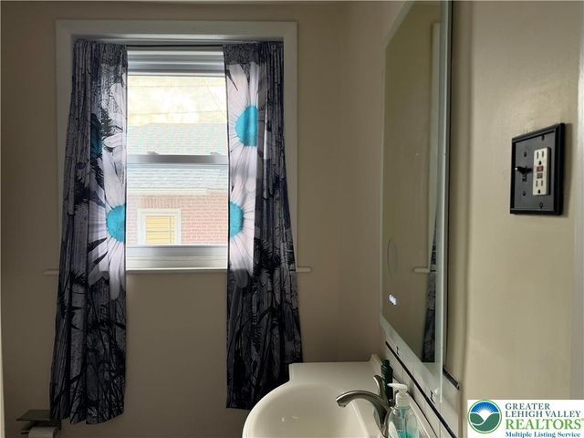 1026 North 19th Street, Allentown City, PA 18104