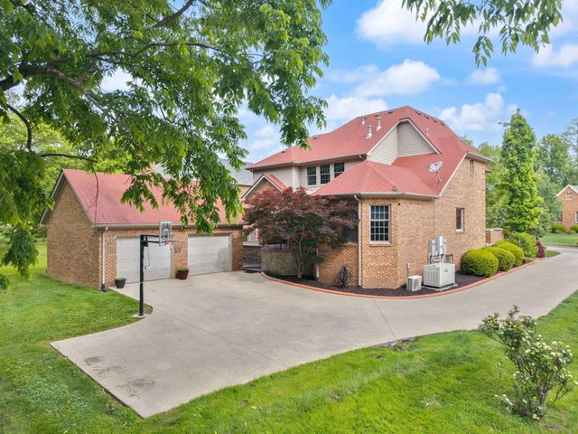 31 Maple Tree Place, Danville, KY 40422