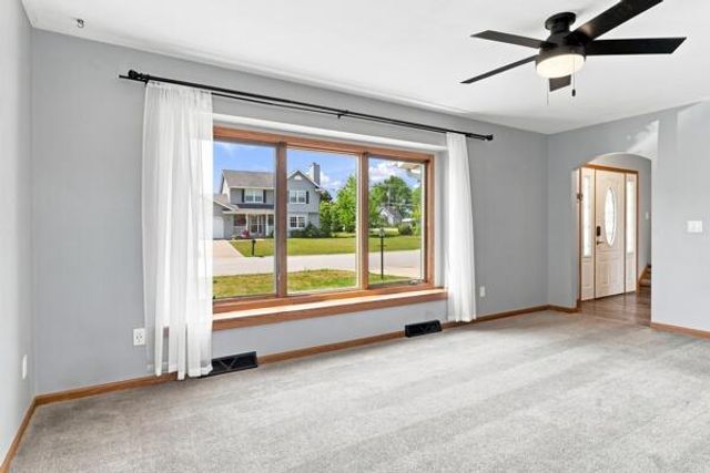 9334 Millstone DRIVE, Mount Pleasant, WI 53406
