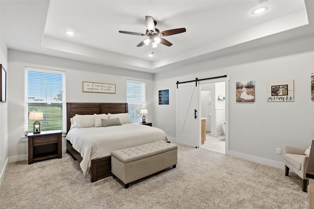10547 Acacia Lane, Hearne, TX 77859
