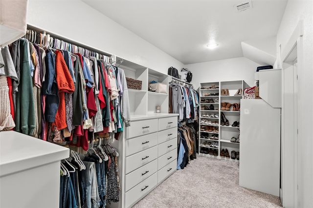 10547 Acacia Lane, Hearne, TX 77859