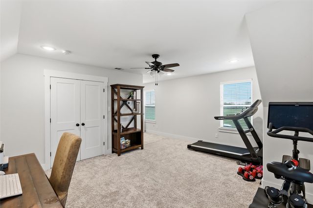 10547 Acacia Lane, Hearne, TX 77859