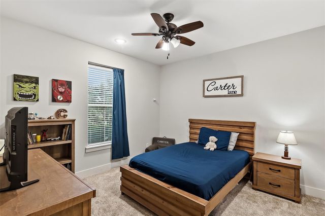 10547 Acacia Lane, Hearne, TX 77859