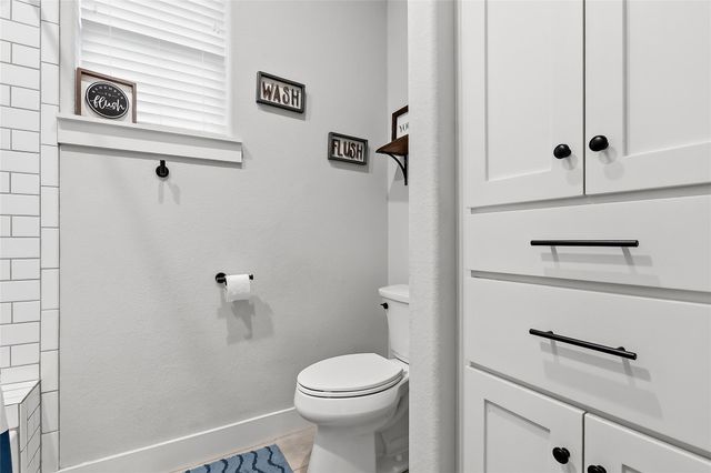 10547 Acacia Lane, Hearne, TX 77859