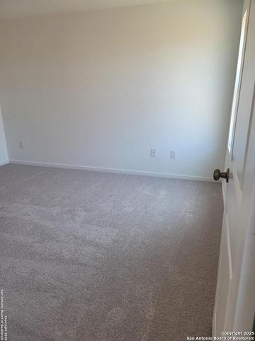 7633 Aston Peak, San Antonio, TX 78253