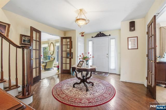 43 Maple Road, West Milford, NJ 07480