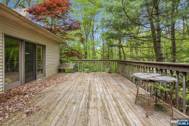 43 Maple Road, West Milford, NJ 07480