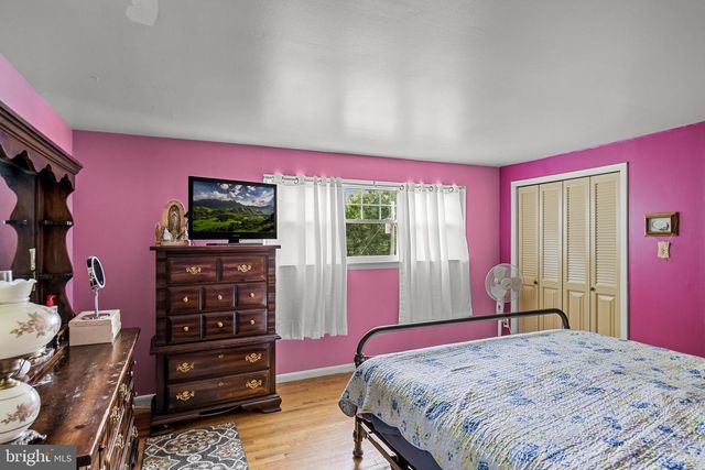 154 LAUREBA AVE, Stratford, NJ 08084