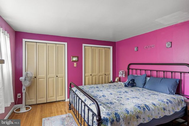 154 LAUREBA AVE, Stratford, NJ 08084