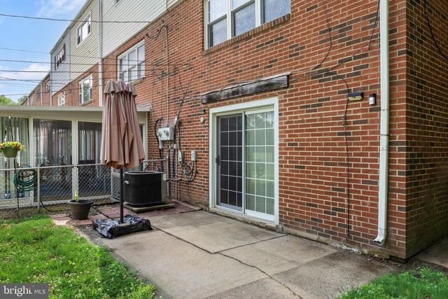 154 LAUREBA AVE, Stratford, NJ 08084