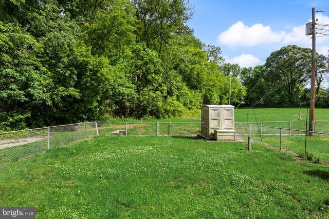 154 LAUREBA AVE, Stratford, NJ 08084