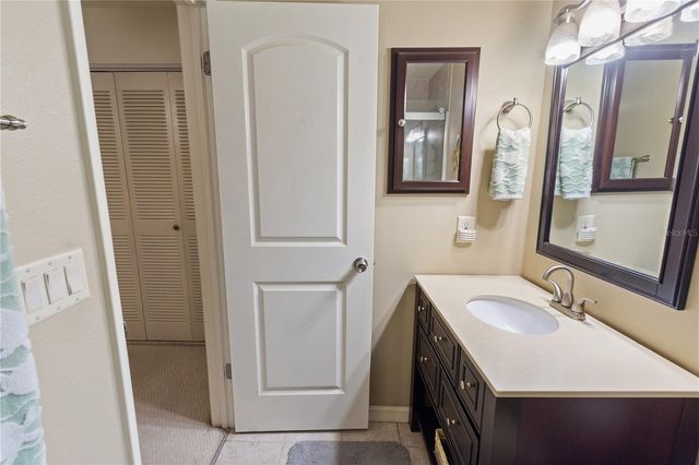 111 LAS FLORES, Winter Haven, FL 33884