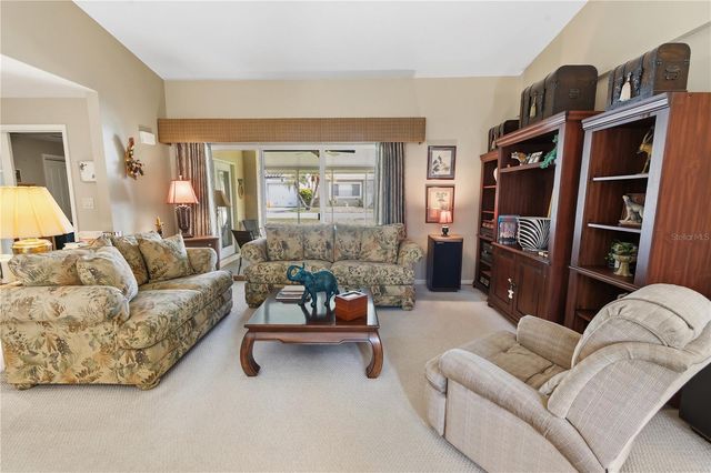 111 LAS FLORES, Winter Haven, FL 33884