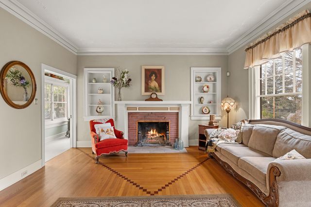 1320 E Main Street, Medford, OR 97504