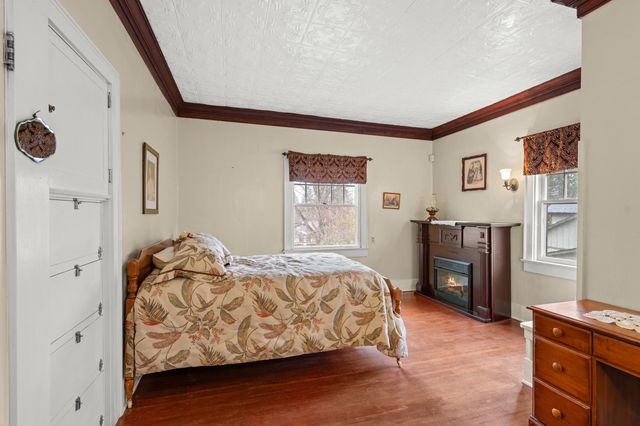 1320 E Main Street, Medford, OR 97504