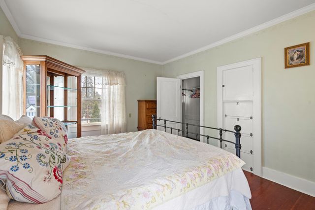 1320 E Main Street, Medford, OR 97504