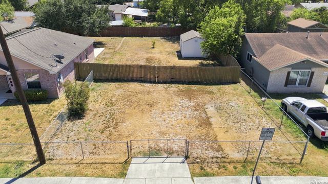 608 & 614 Whitman Ave, San Antonio, TX 78211