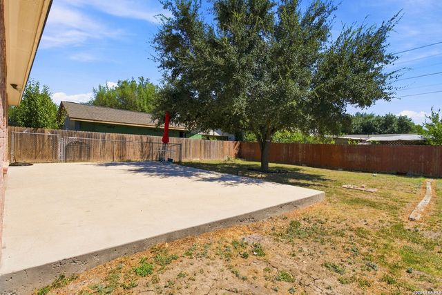 608 & 614 Whitman Ave, San Antonio, TX 78211