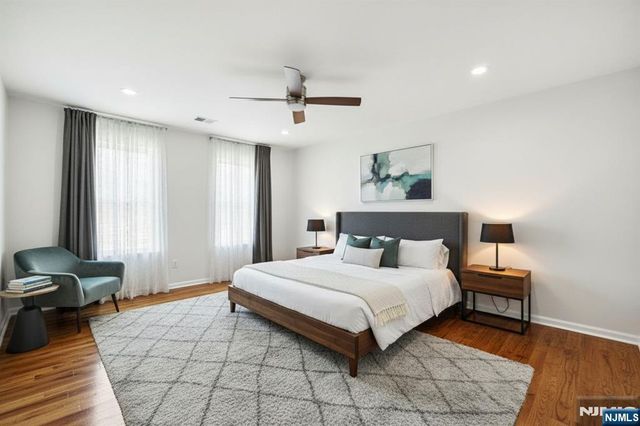 424 15th Street, Newark, NJ 07103