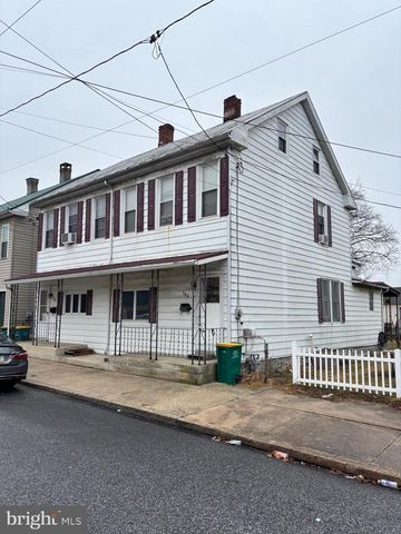 765 & 769 FAIRGROUND AVE, Chambersburg, PA 17201