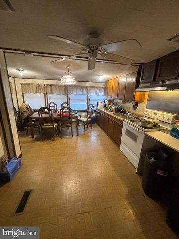 765 & 769 FAIRGROUND AVE, Chambersburg, PA 17201