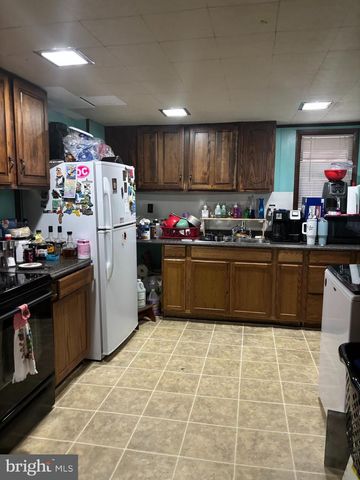 765 & 769 FAIRGROUND AVE, Chambersburg, PA 17201
