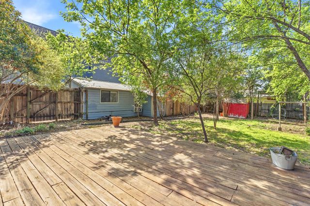 1513 W St Johns Ave, Austin, TX 78757