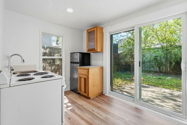 1513 W St Johns Ave, Austin, TX 78757